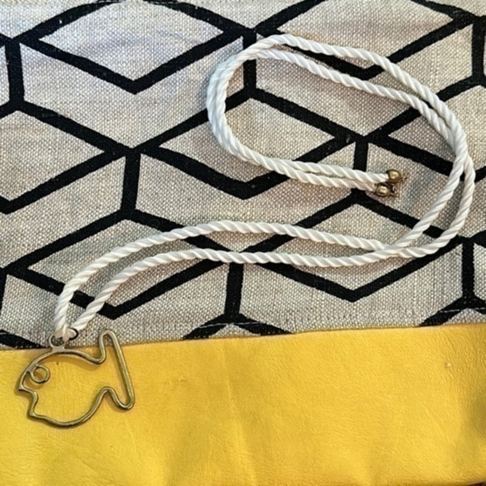 DAY SAILOR LARGE NAUTICAL NATURAL fish rope necklace